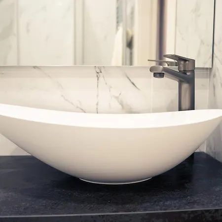 House 21 Casa de hóspedes 3*