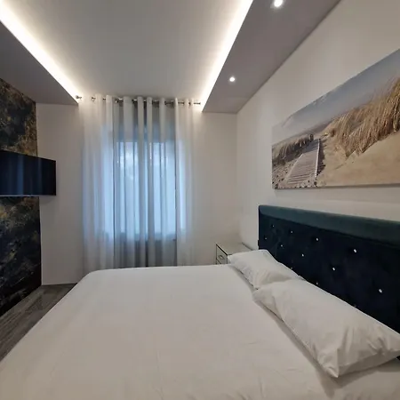House 21 Guest house *