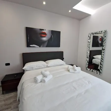 House 21 Gasthuis 3*