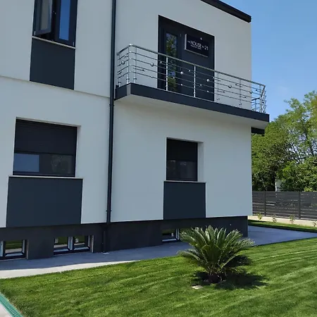 Гостевой дом House 21 Коллекцио