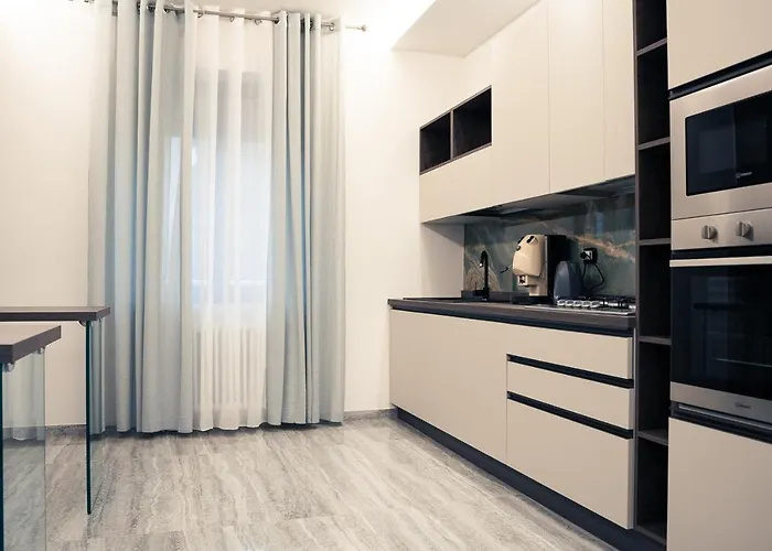 House 21 Πανσιόν Collecchio