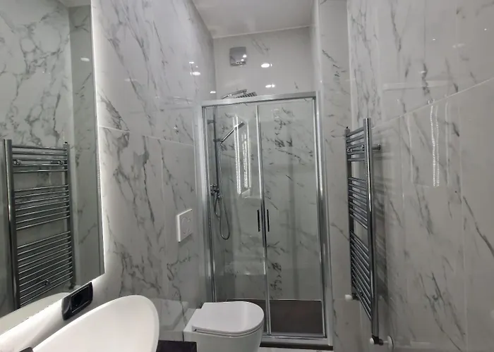 House 21 3* Collecchio